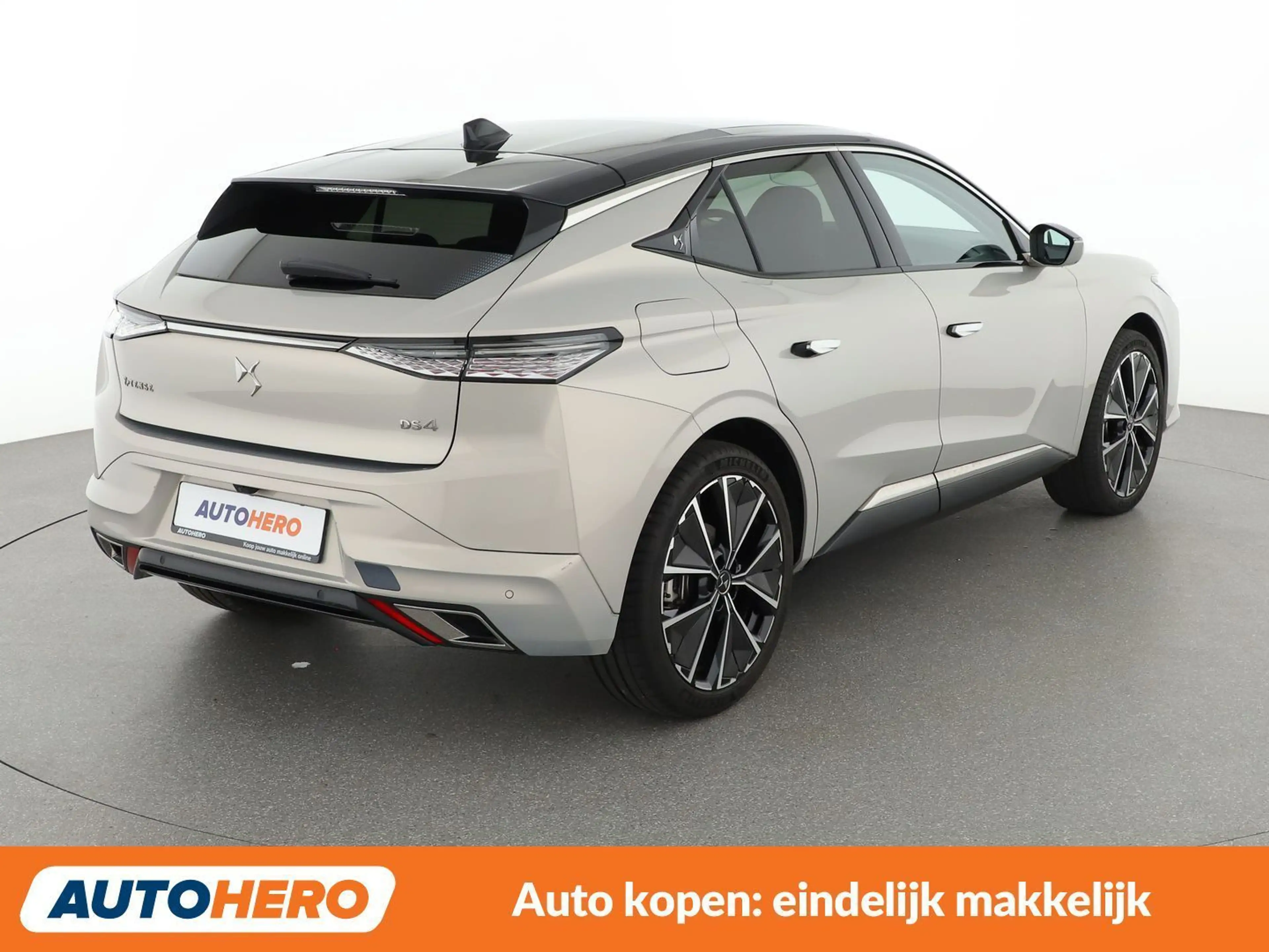 DS Automobiles DS 4 1.6 E-Tense Hybrid Rivoli — photo 6