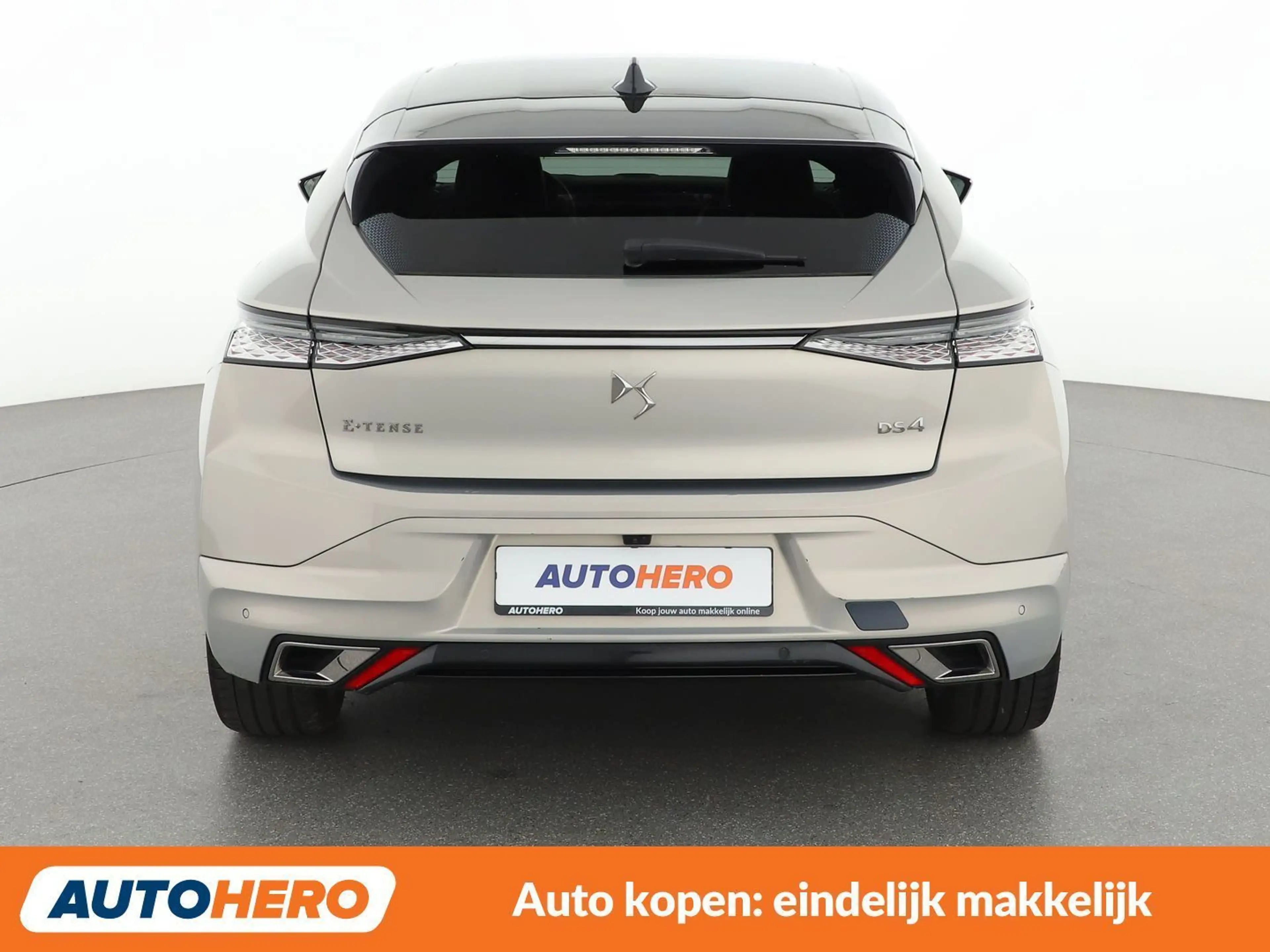 DS Automobiles DS 4 1.6 E-Tense Hybrid Rivoli — photo 5