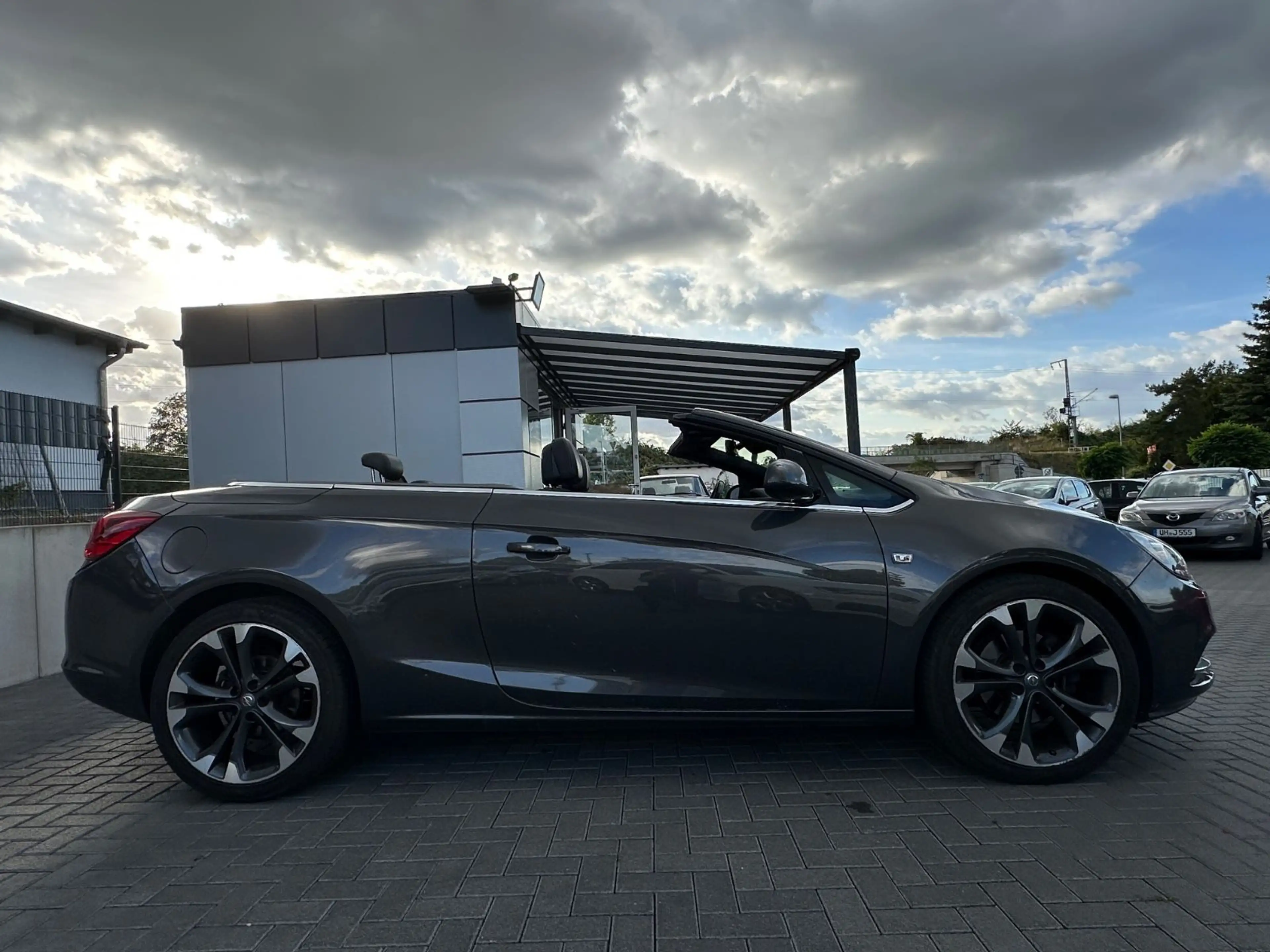 Opel Cascada Innovation Automatik*Leder*Xenon*Navi*St — photo 7