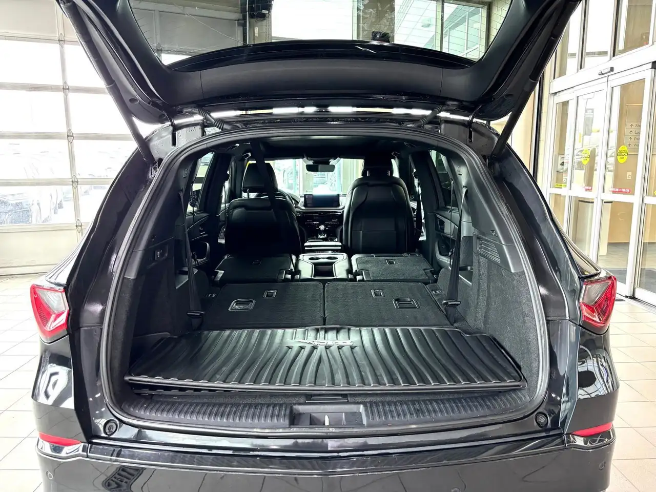 Acura MDX снимка Acura MDX