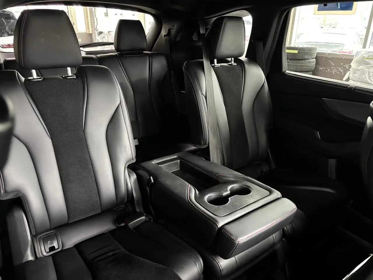 Acura MDX снимка Acura MDX