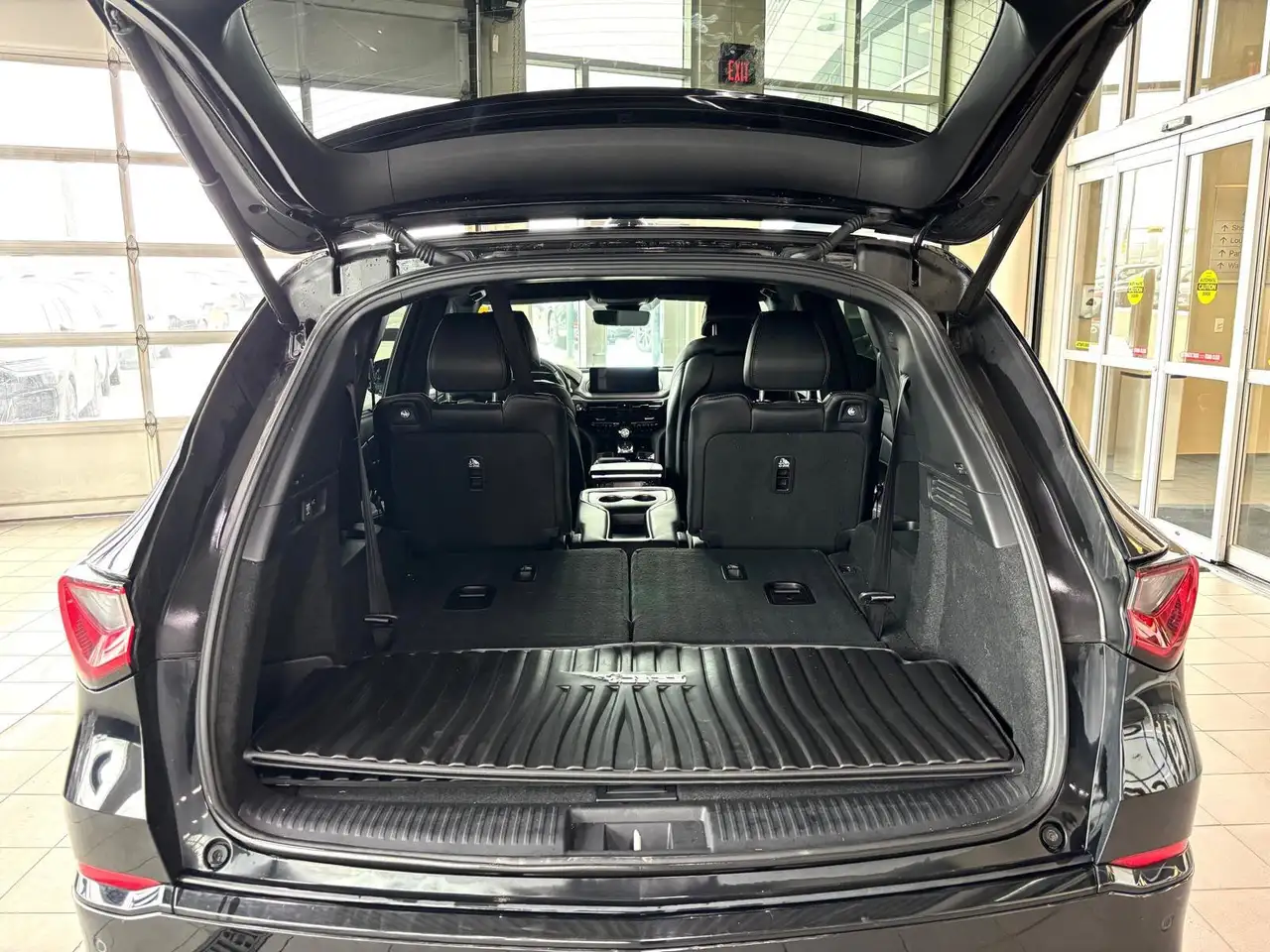 Acura MDX снимка Acura MDX