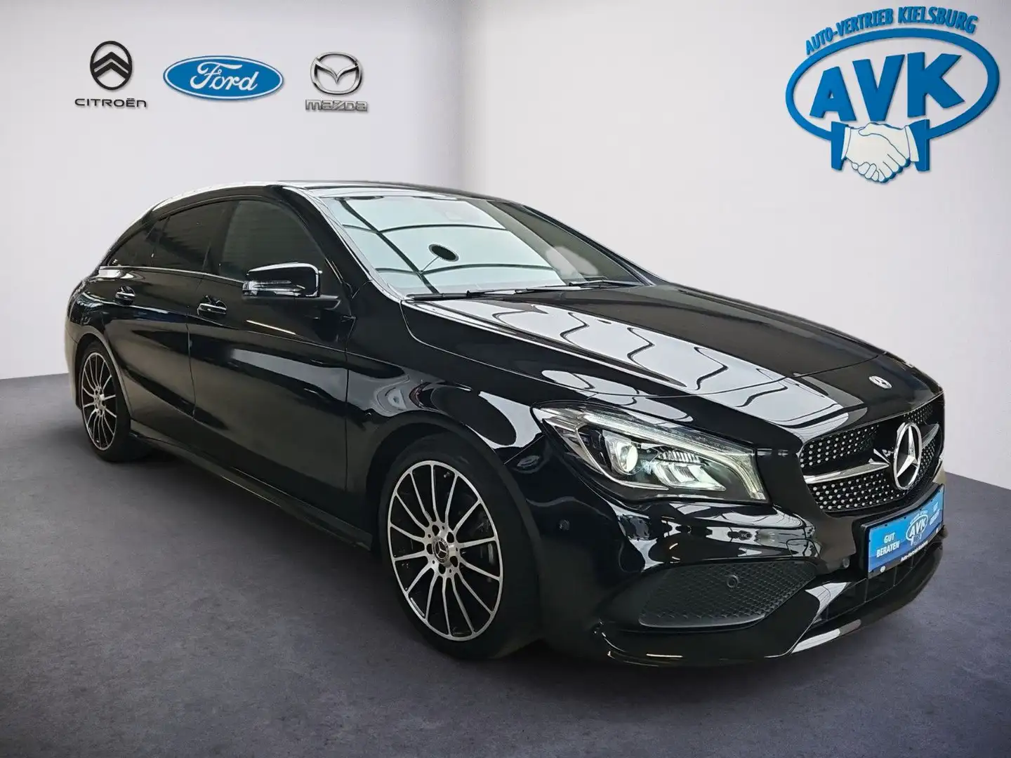 Mercedes-Benz CLA 200 CLA -Klasse Shooting Brake CLA 200 Schwarz - 1