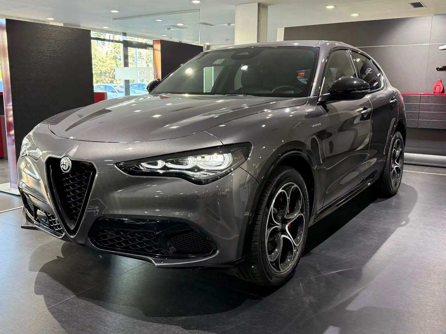 Alfa Romeo Stelvio Stelvio 2.2 Turbodiesel 210 CV AT8 Q4 Veloce Grigio - 1