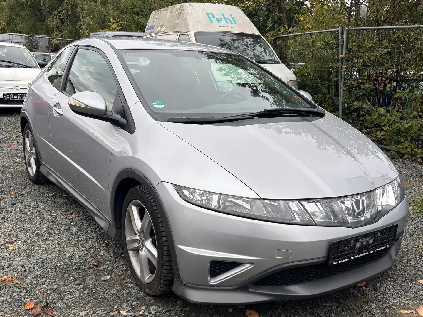 Honda Civic Civic Fließheck Diesel  3-Türer 2.2i-CTDi Silber - 1