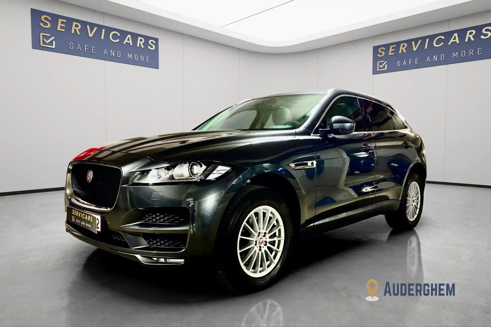 Jaguar F-Pace 2.0 T AWD Pure/PANO/CAM/GAR12MOIS Gris - 1