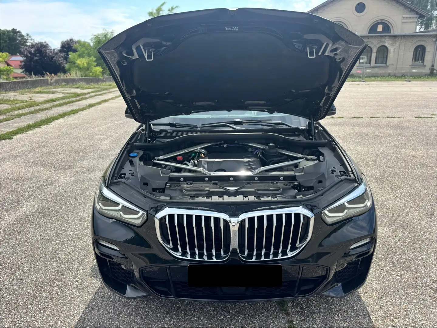 BMW X5 xDrive 30 d M Sport Schwarz - 2