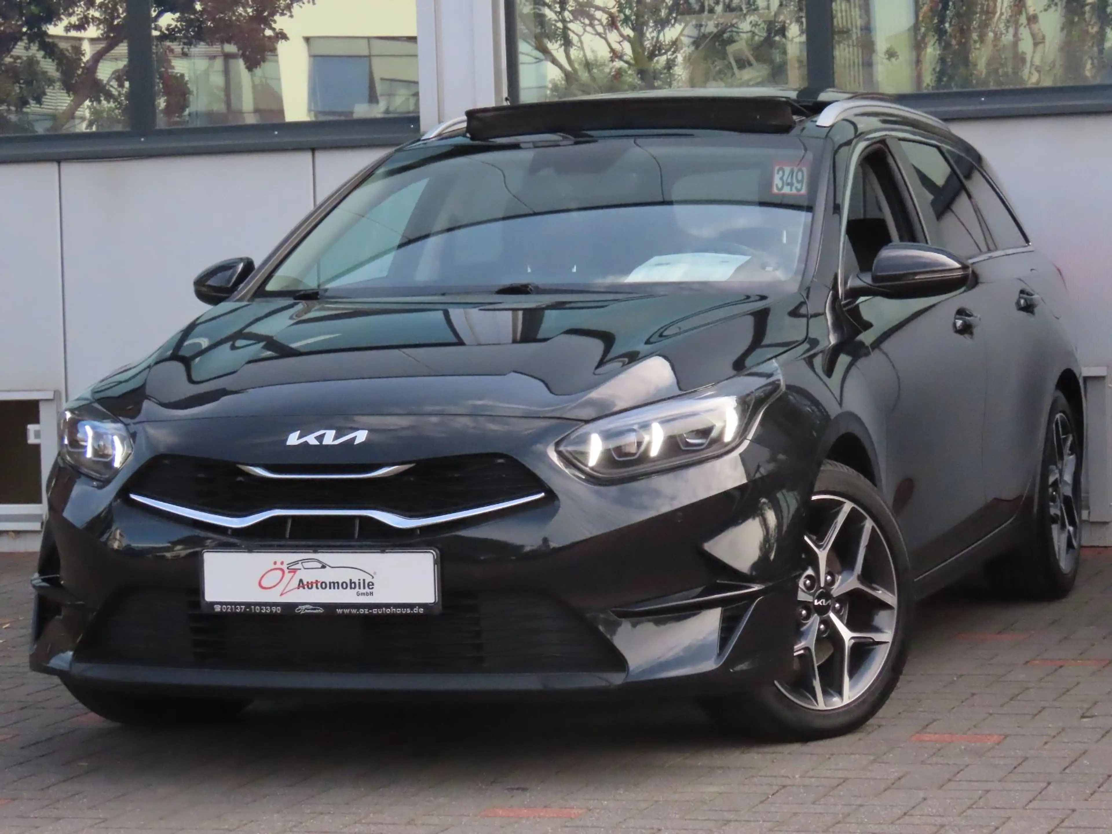 Kia Ceed SW / cee'd SW cee'd SW 1.6 CRDI Autom. Leder Sitzlüftung Klima — photo 5