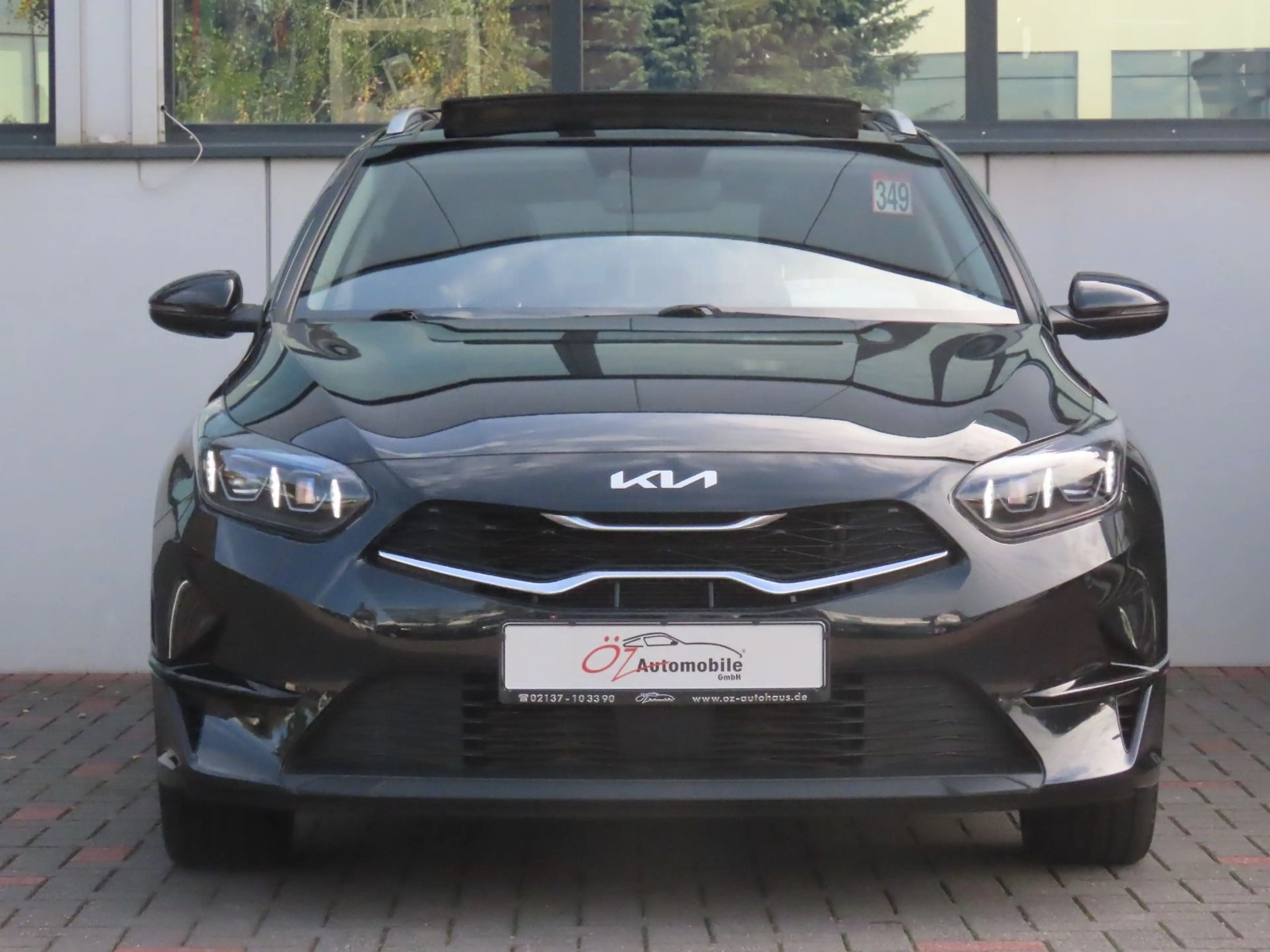 Kia Ceed SW / cee'd SW cee'd SW 1.6 CRDI Autom. Leder Sitzlüftung Klima — photo 2