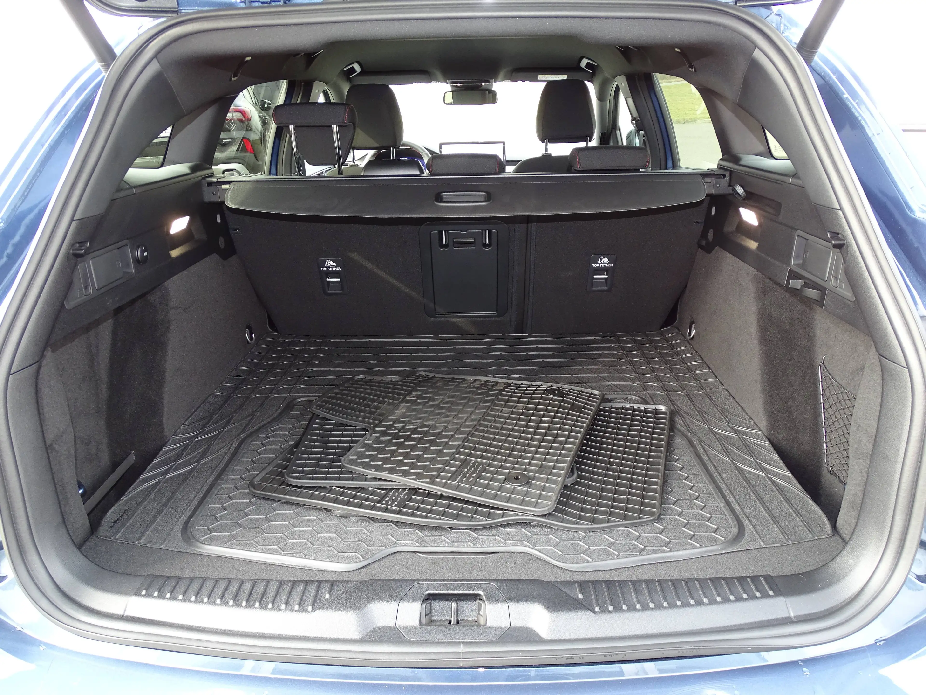 Ford Focus ST-Line X Turnier — photo 4