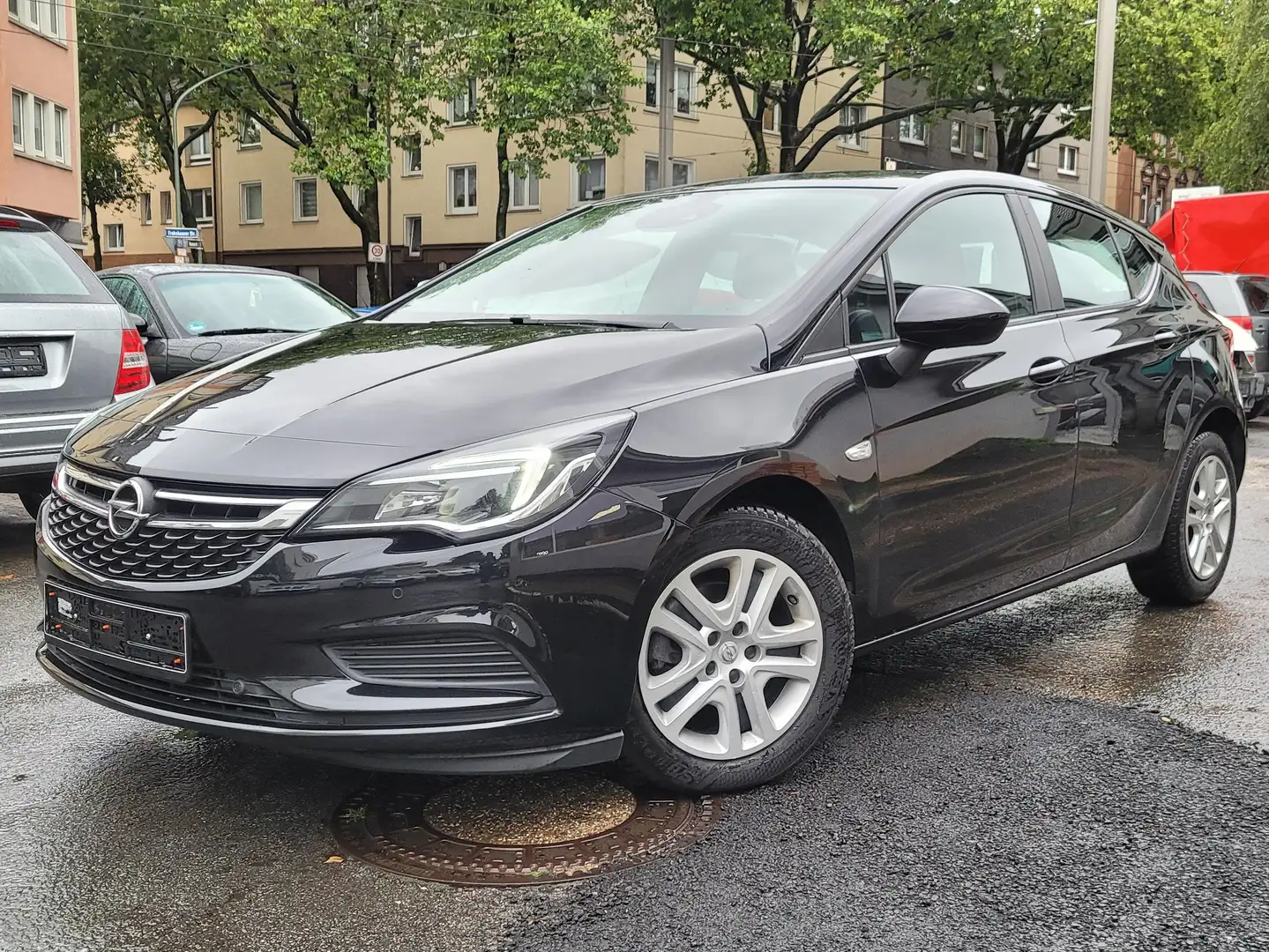 Opel Astra 1.6 CDTi Edition*MwSt*Navi*SH*Klimaaut*PDC*Abstand Negro - 2