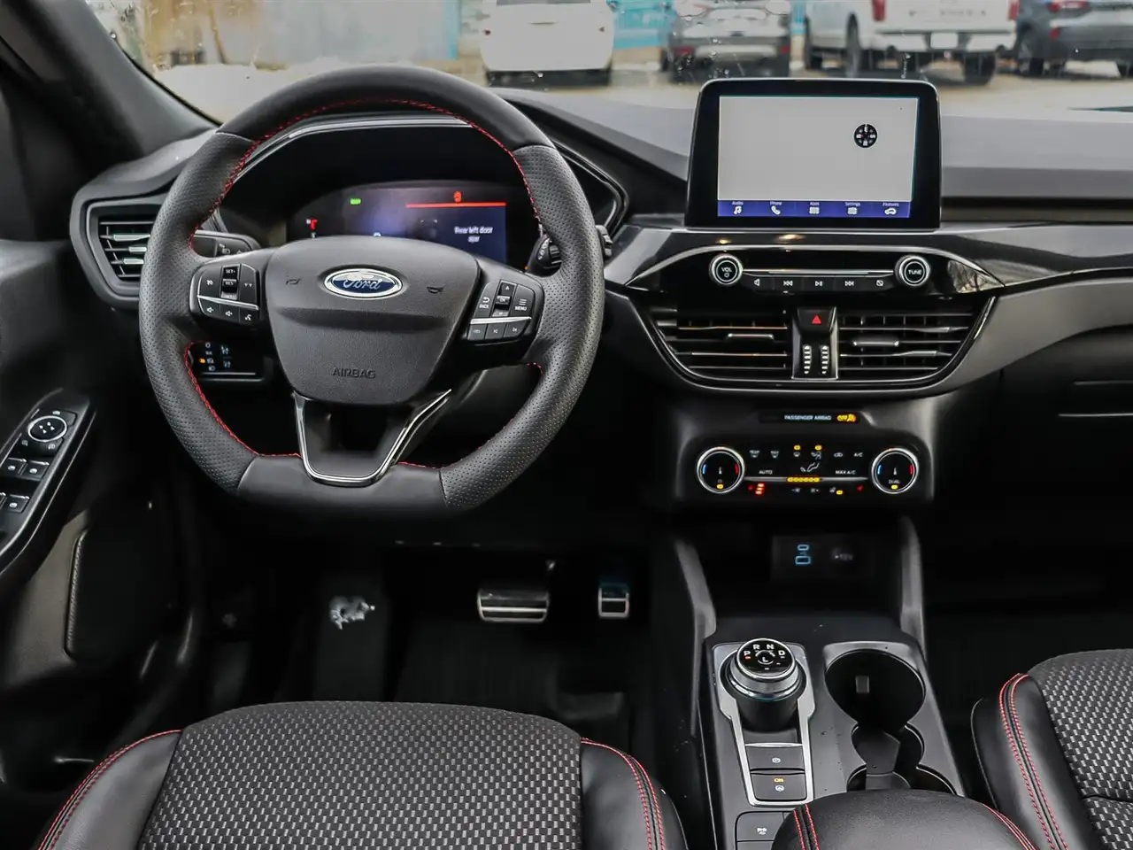 Ford Escape снимка Ford Escape