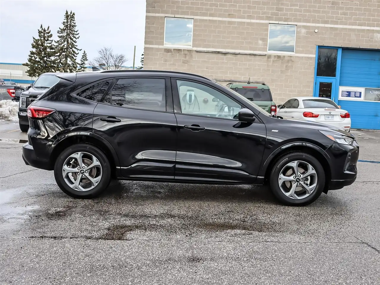 Ford Escape снимка Ford Escape