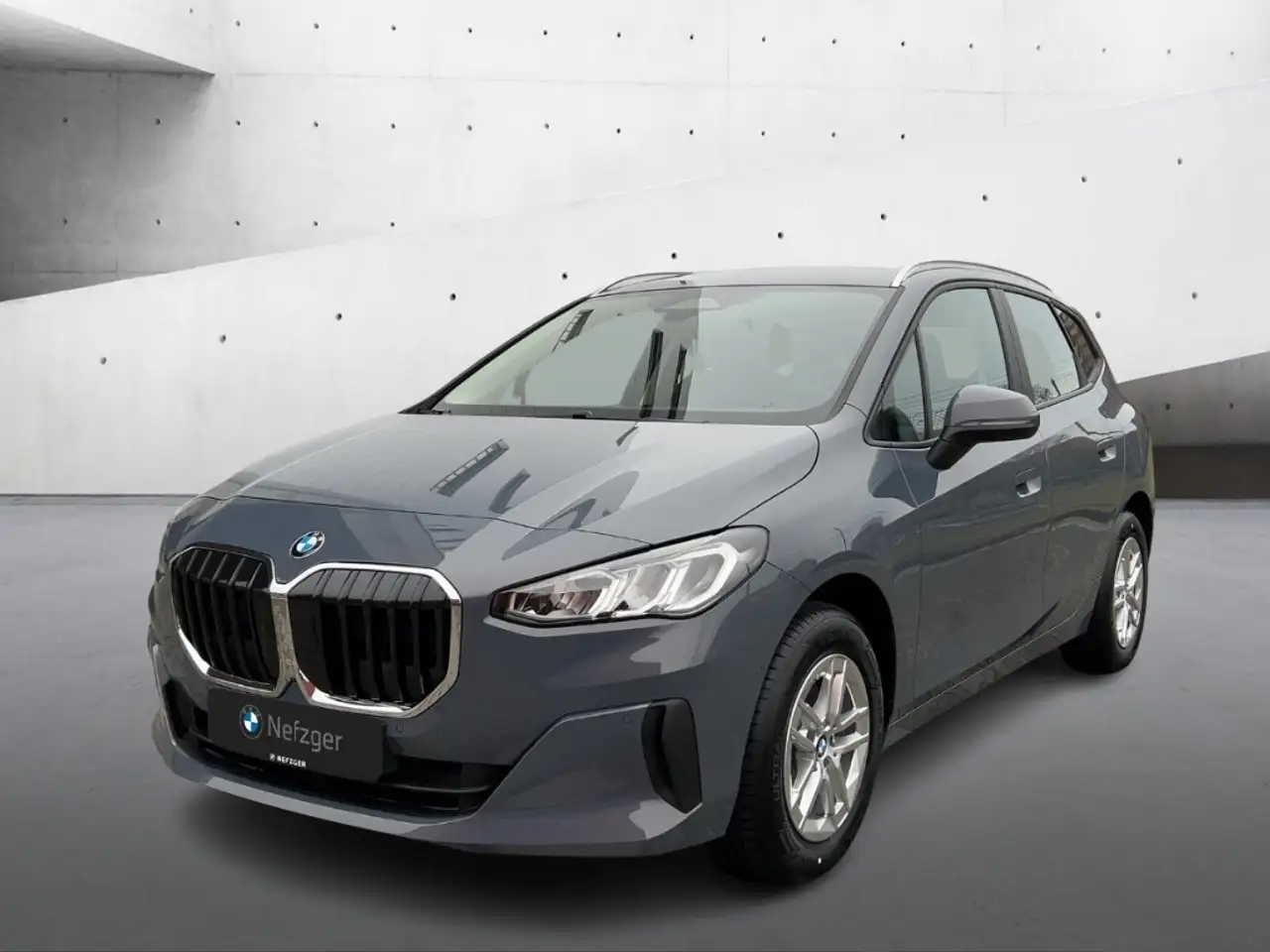 BMW 216