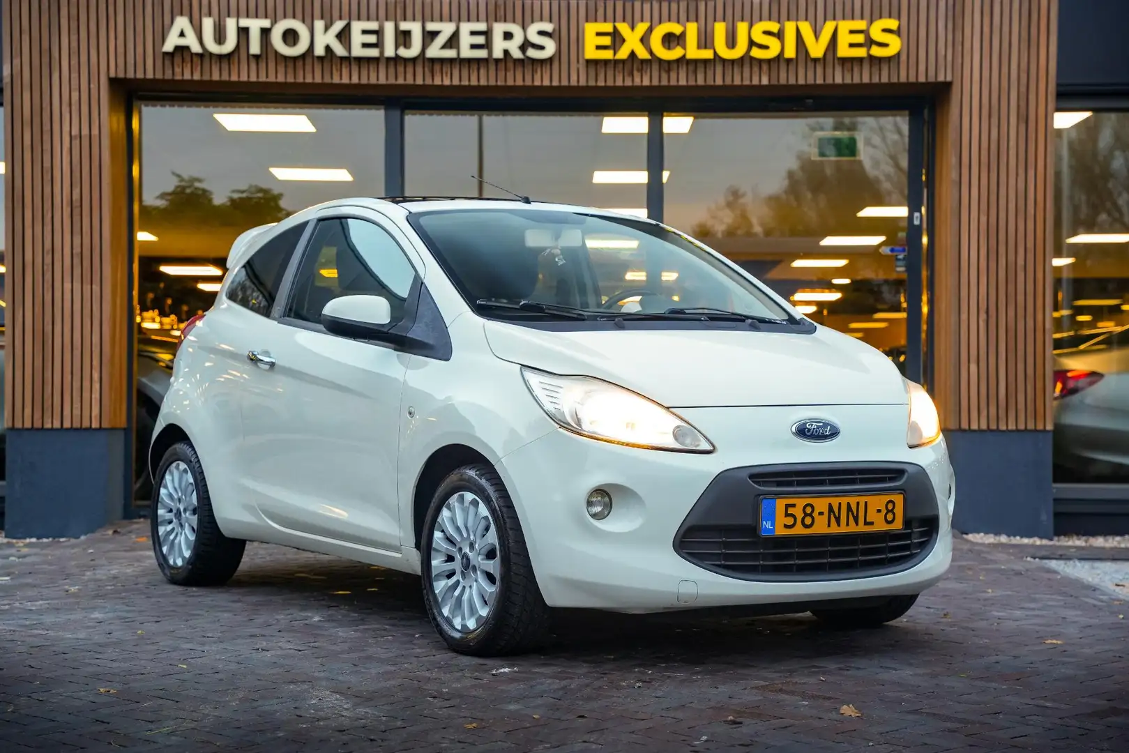 Ford Ka/Ka+ 1.2 Titanium X Weiß - 1