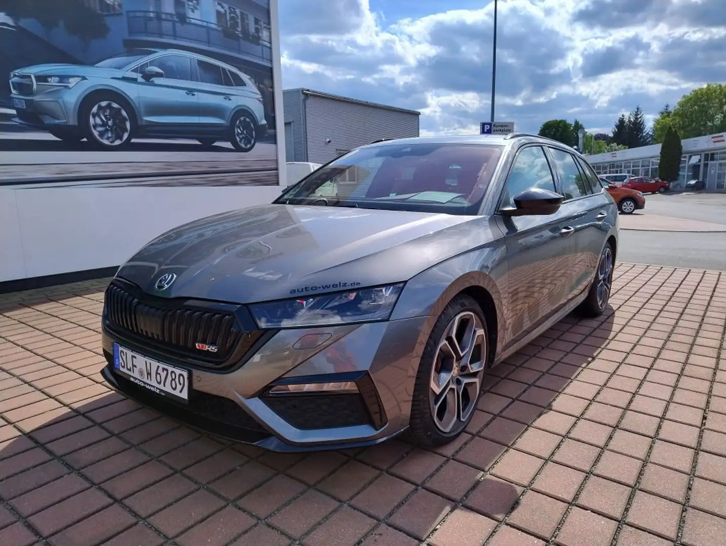 Skoda Octavia Combi 2.0 TDI DSG 4x4 RS Gris - 2