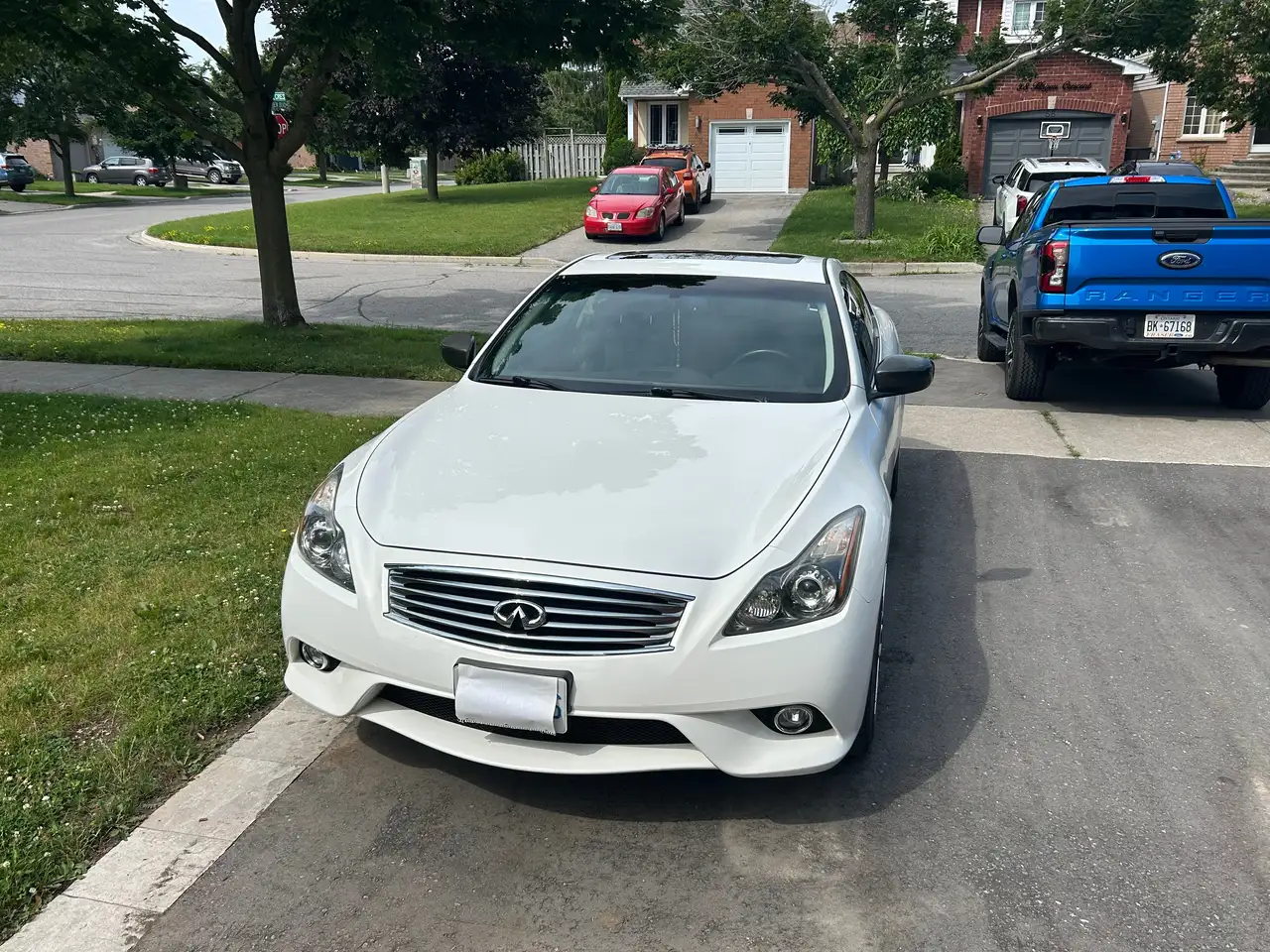 Infiniti G37 2012