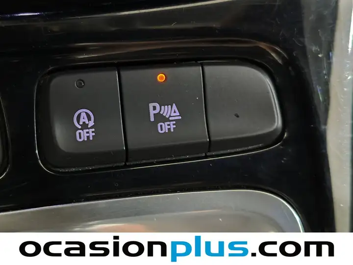 Opel Crossland 2023, foto 10