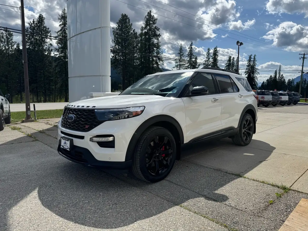 Ford Explorer снимка Ford Explorer