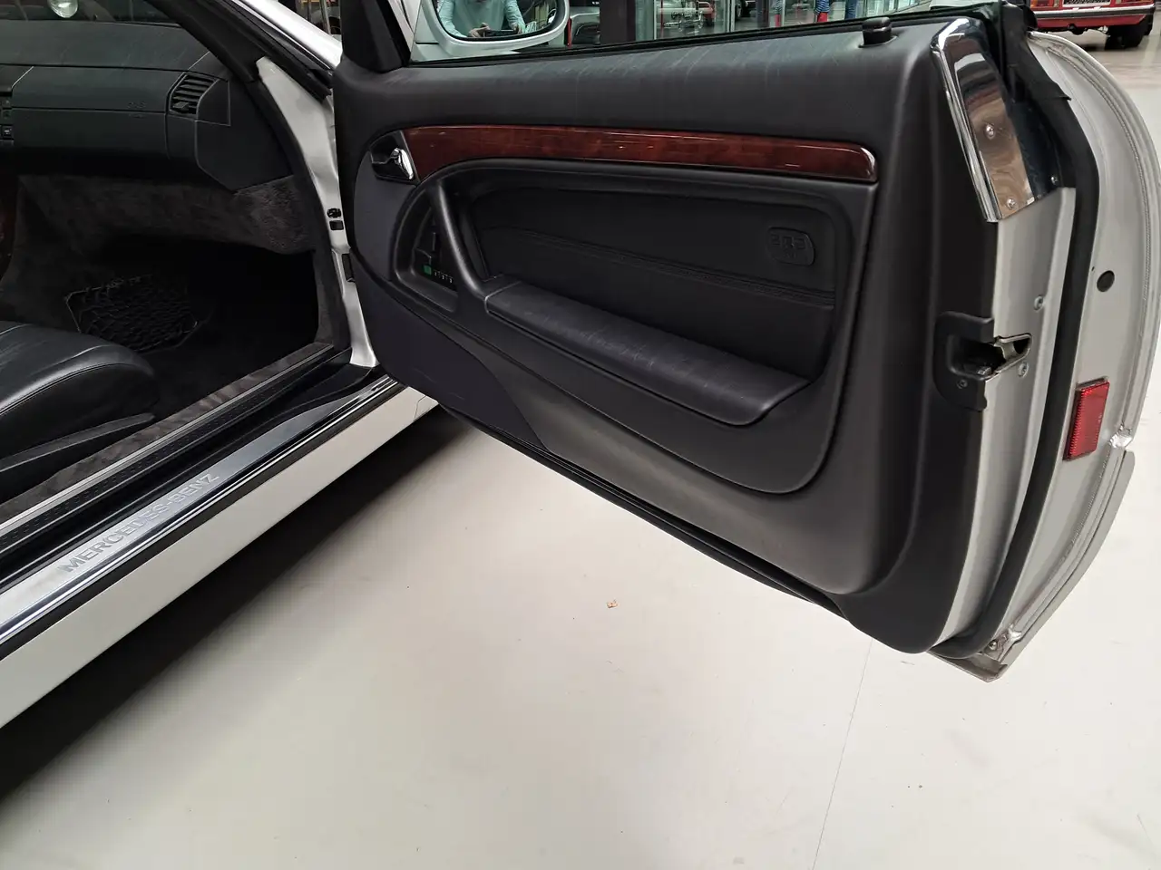 Mercedes-Benz SL 320 SL, foto 12