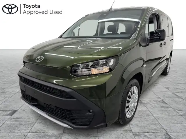 Toyota Verso Shuttle + 7-plaats