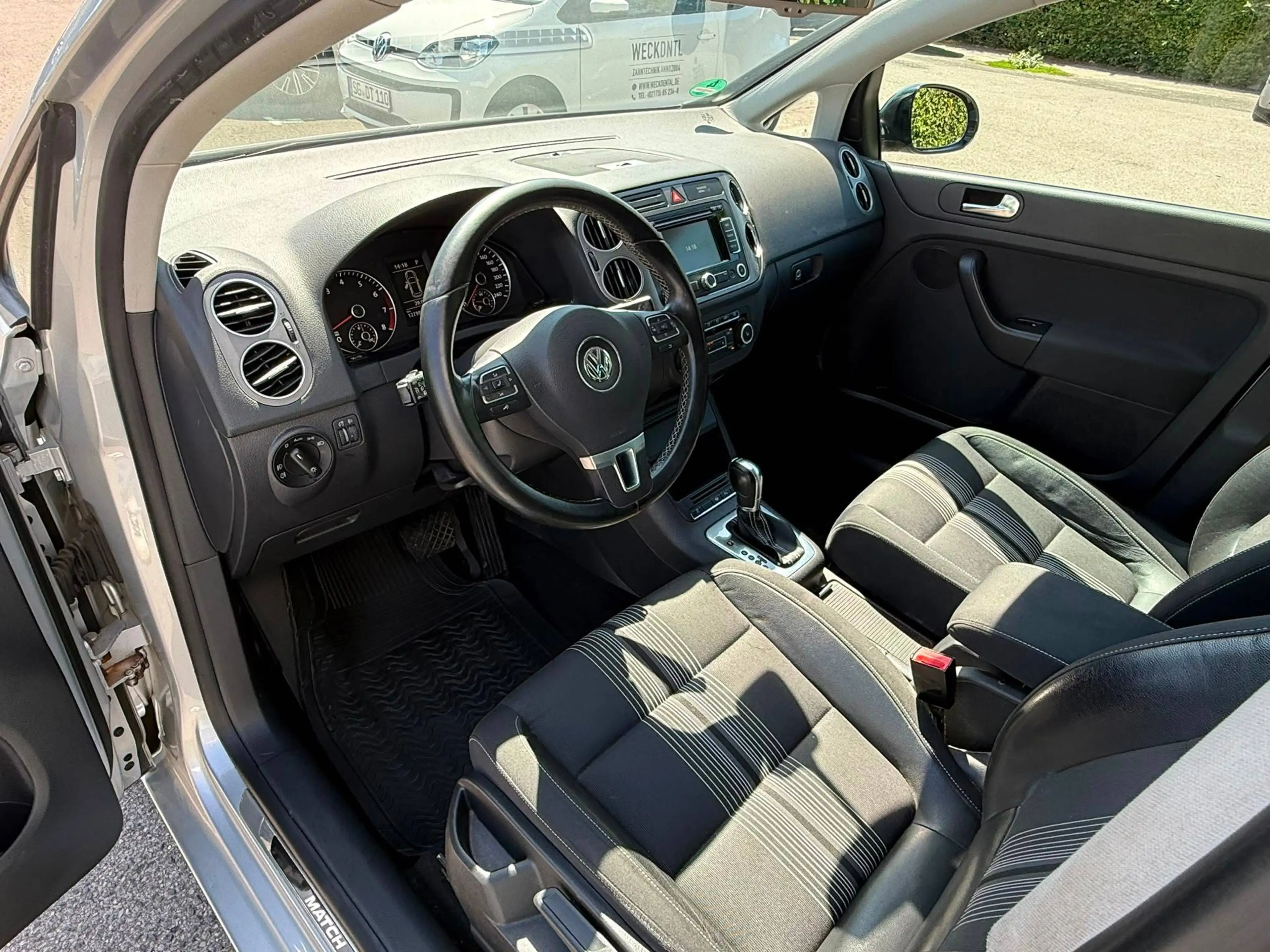 Volkswagen Golf Plus IV 1.4 TSI Match*2. Hand*Tüv und Service NEU — photo 11