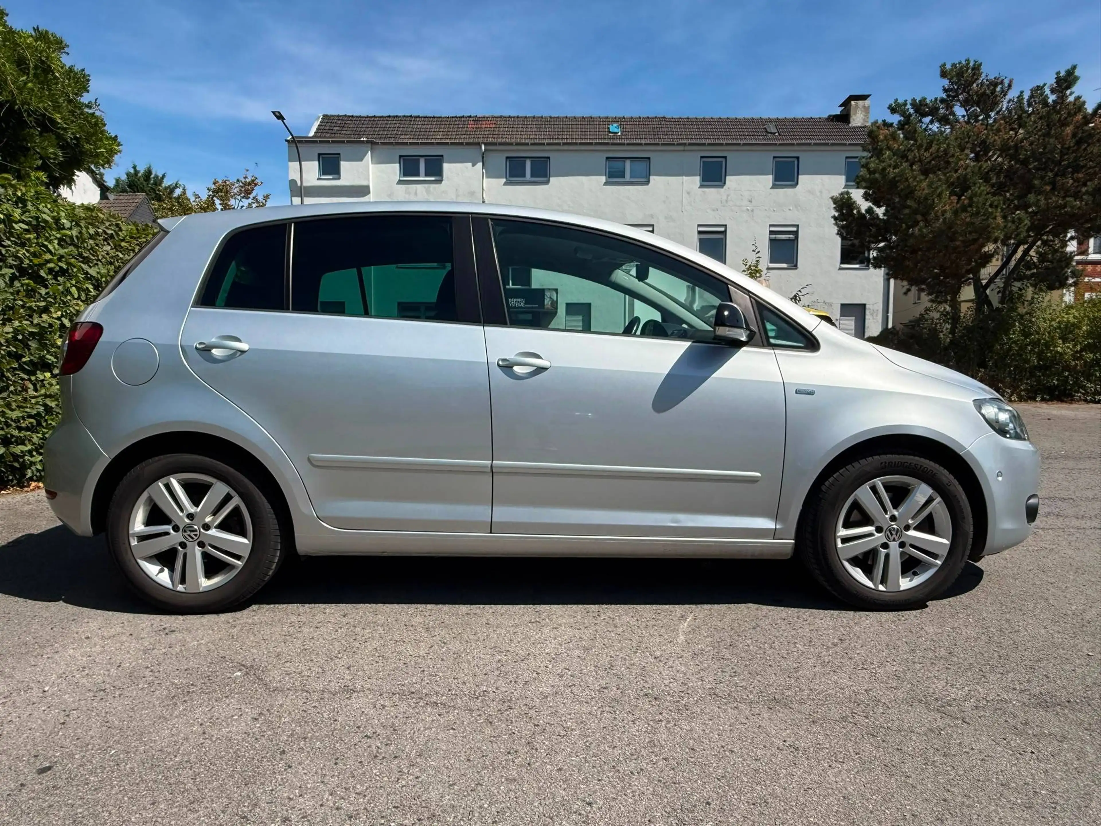 Volkswagen Golf Plus IV 1.4 TSI Match*2. Hand*Tüv und Service NEU — photo 8