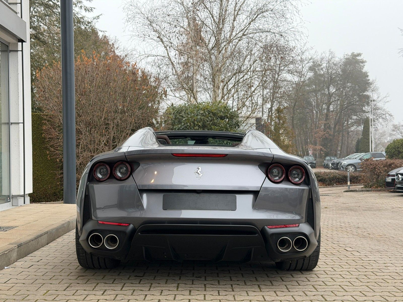 Ferrari 812 GTS / 1. HD/ DE/ RACING/ LIFT/ LED LENKRAD — photo 10