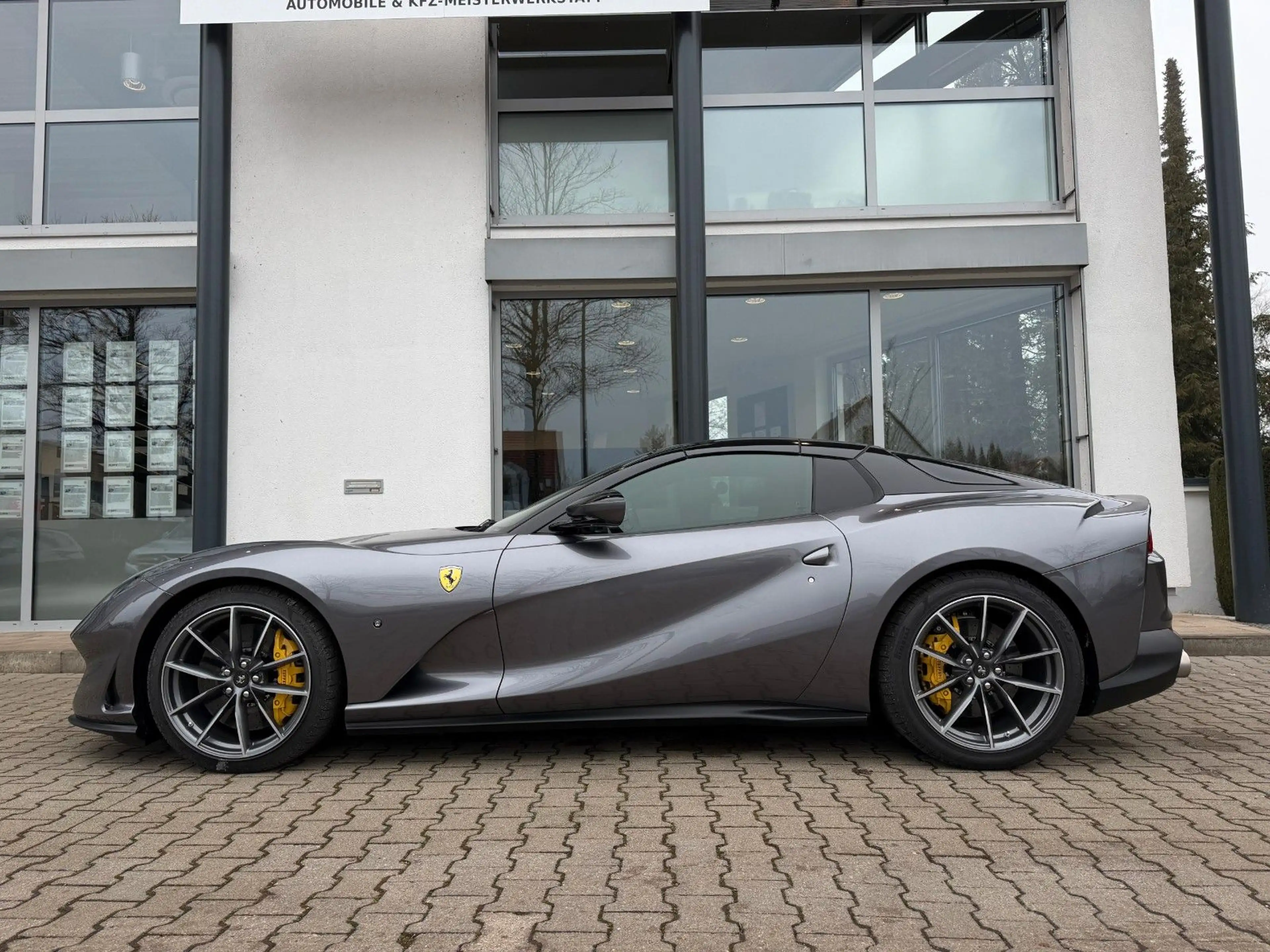 Ferrari 812 GTS / 1. HD/ DE/ RACING/ LIFT/ LED LENKRAD — photo 13