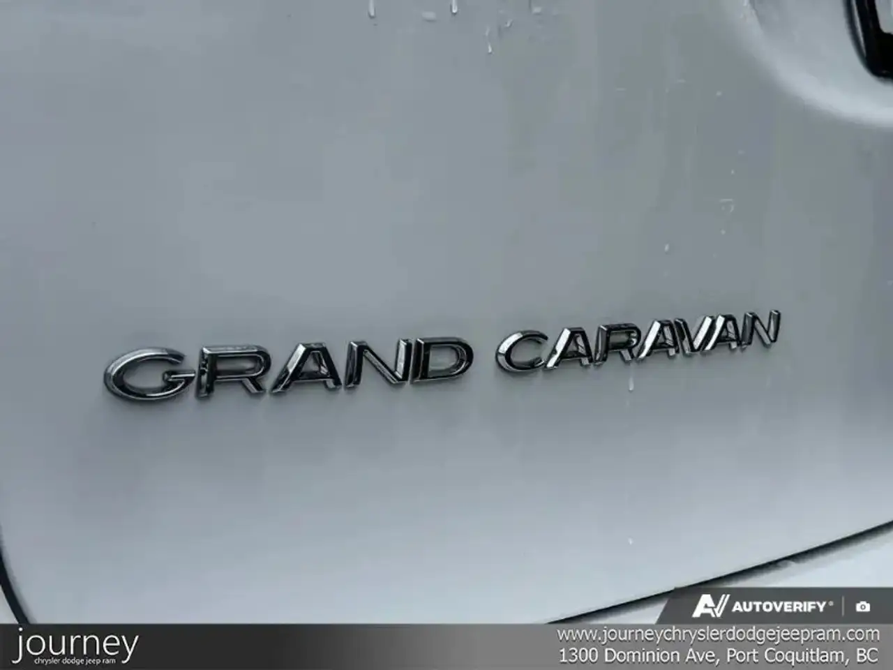 Chrysler Grand Caravan снимка Chrysler Grand Caravan