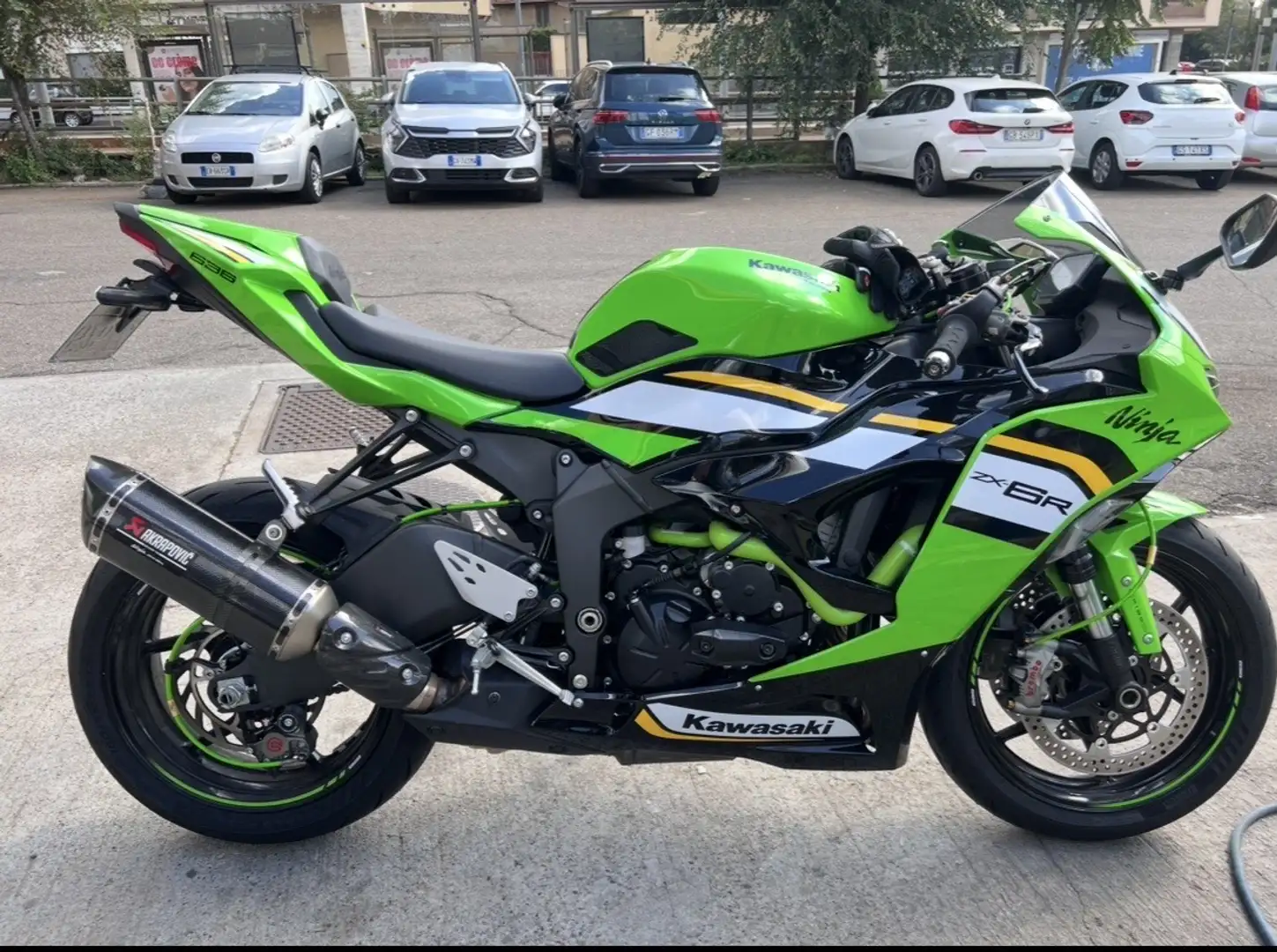 Kawasaki Ninja ZX-6R - 1