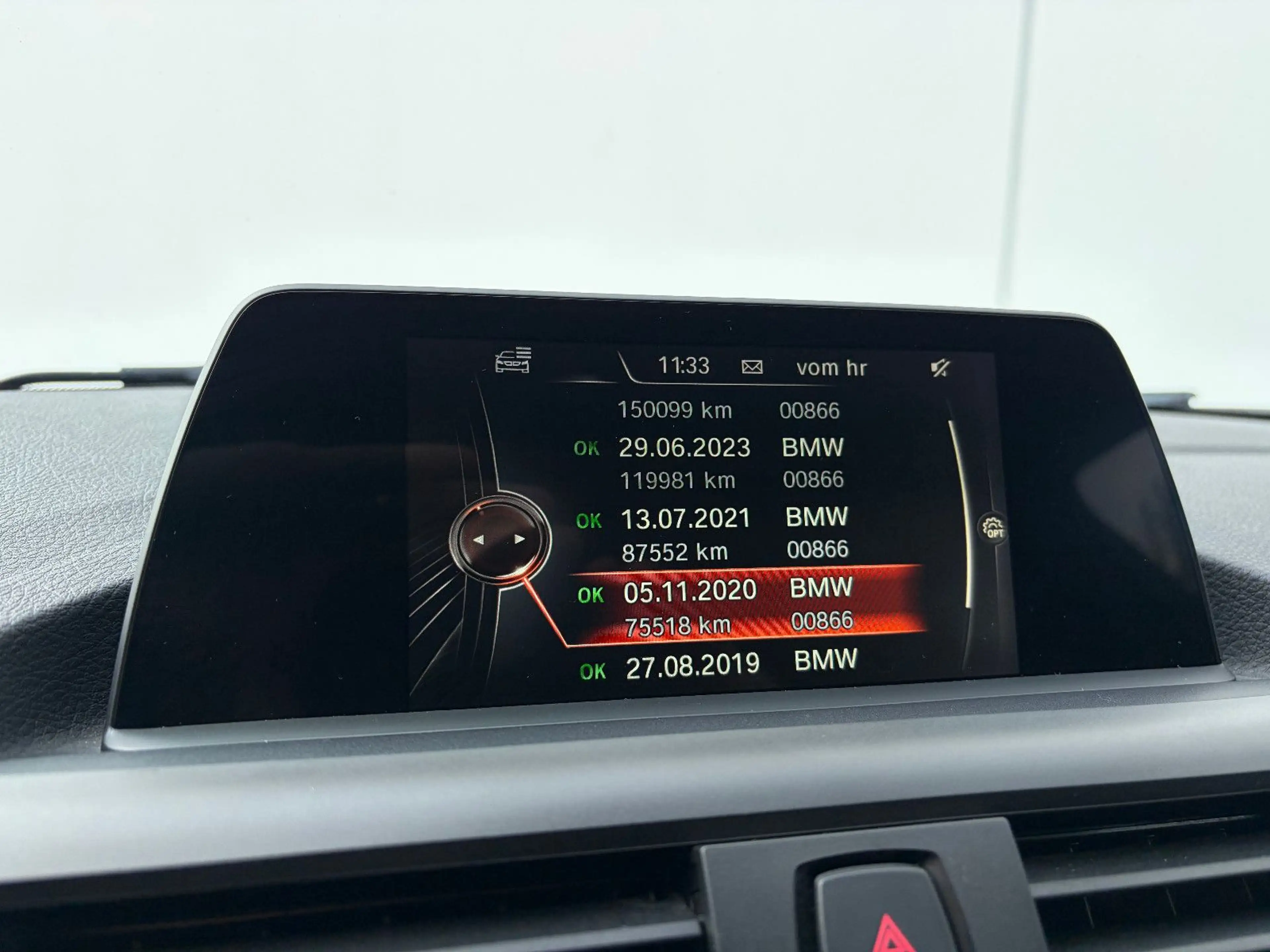 BMW 118 i Lim. Advantage*NAVI*LED*PDC* — photo 17