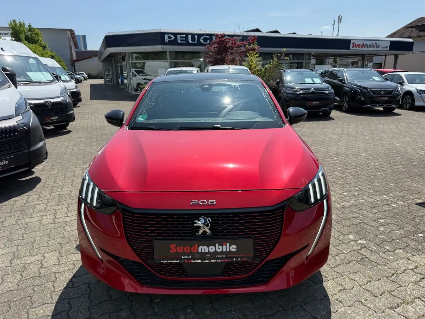 Peugeot 208 Elektromotor 136 GT Rot - 2