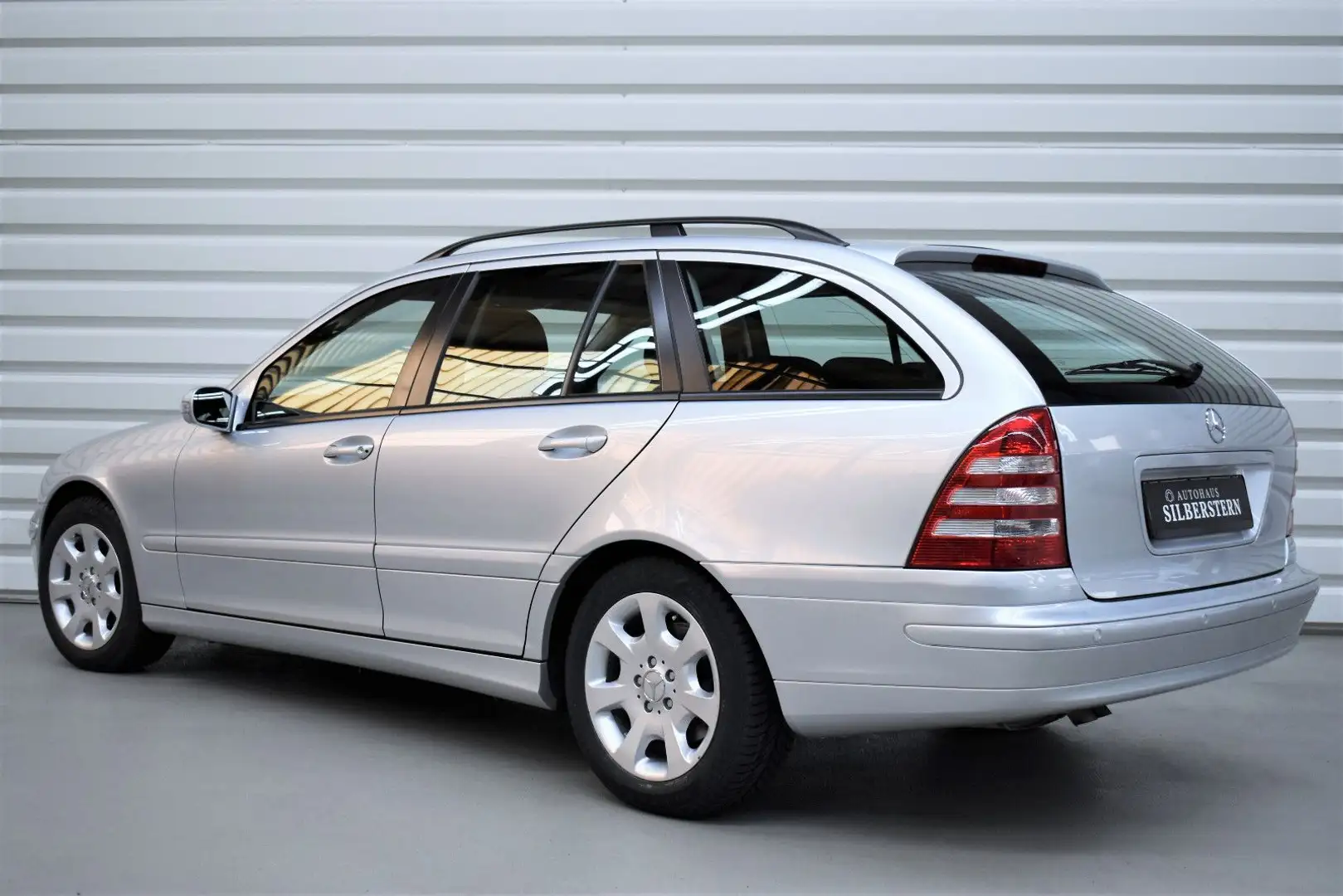 Mercedes-Benz C 180 T K.+Automatik+Sitzheizung+Klima Argent - 2