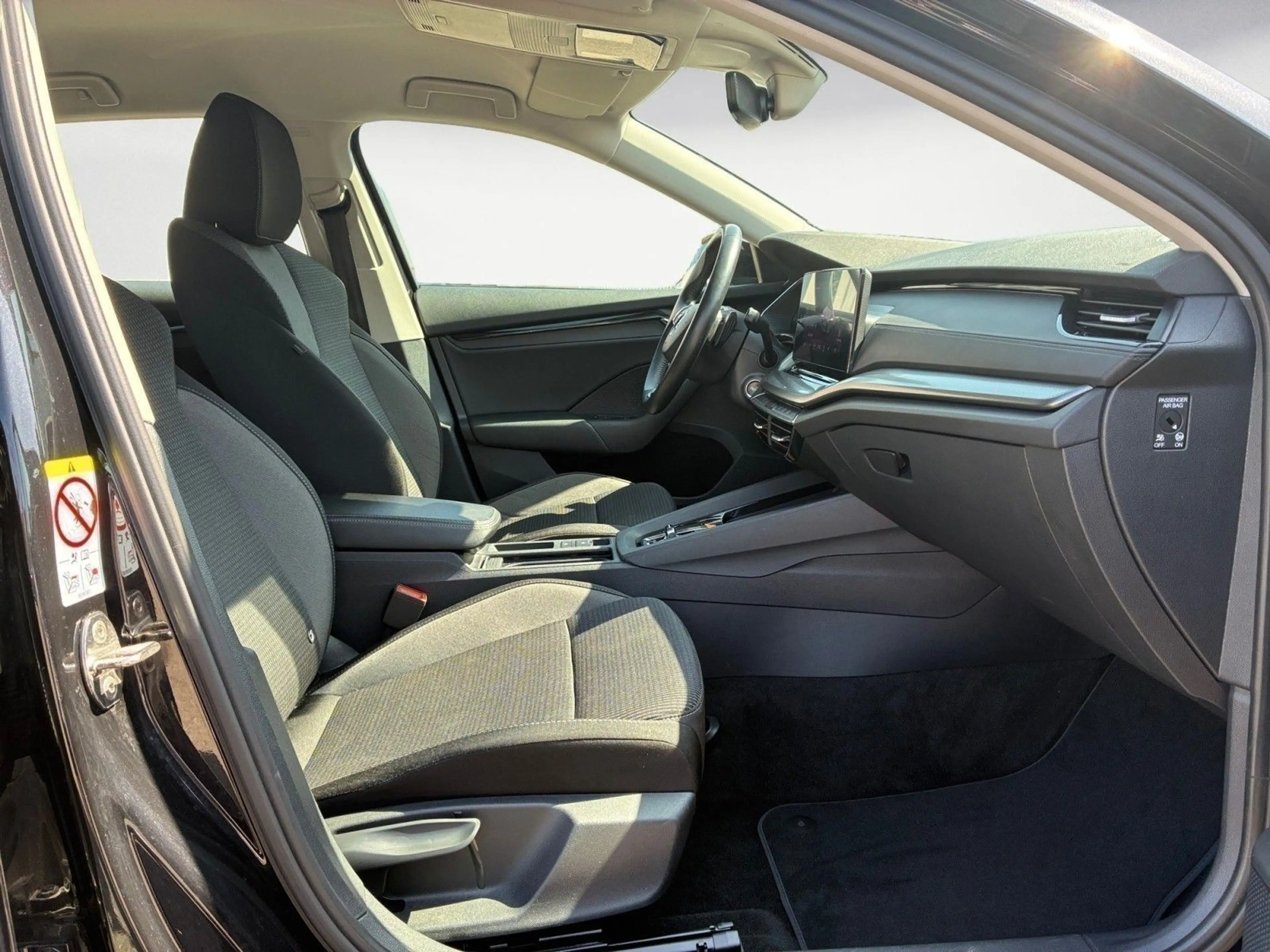 Skoda Octavia 2,0 TDI ACC*NAVI*LED*PDC*SHZ*LHZ*CARPLAY — photo 8
