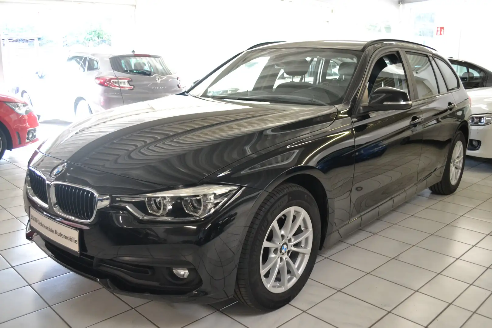 BMW 318 D F31 1.HAND *CO²-118g* LED*NAVI*ALARM*TEMPOMAT Zwart - 1