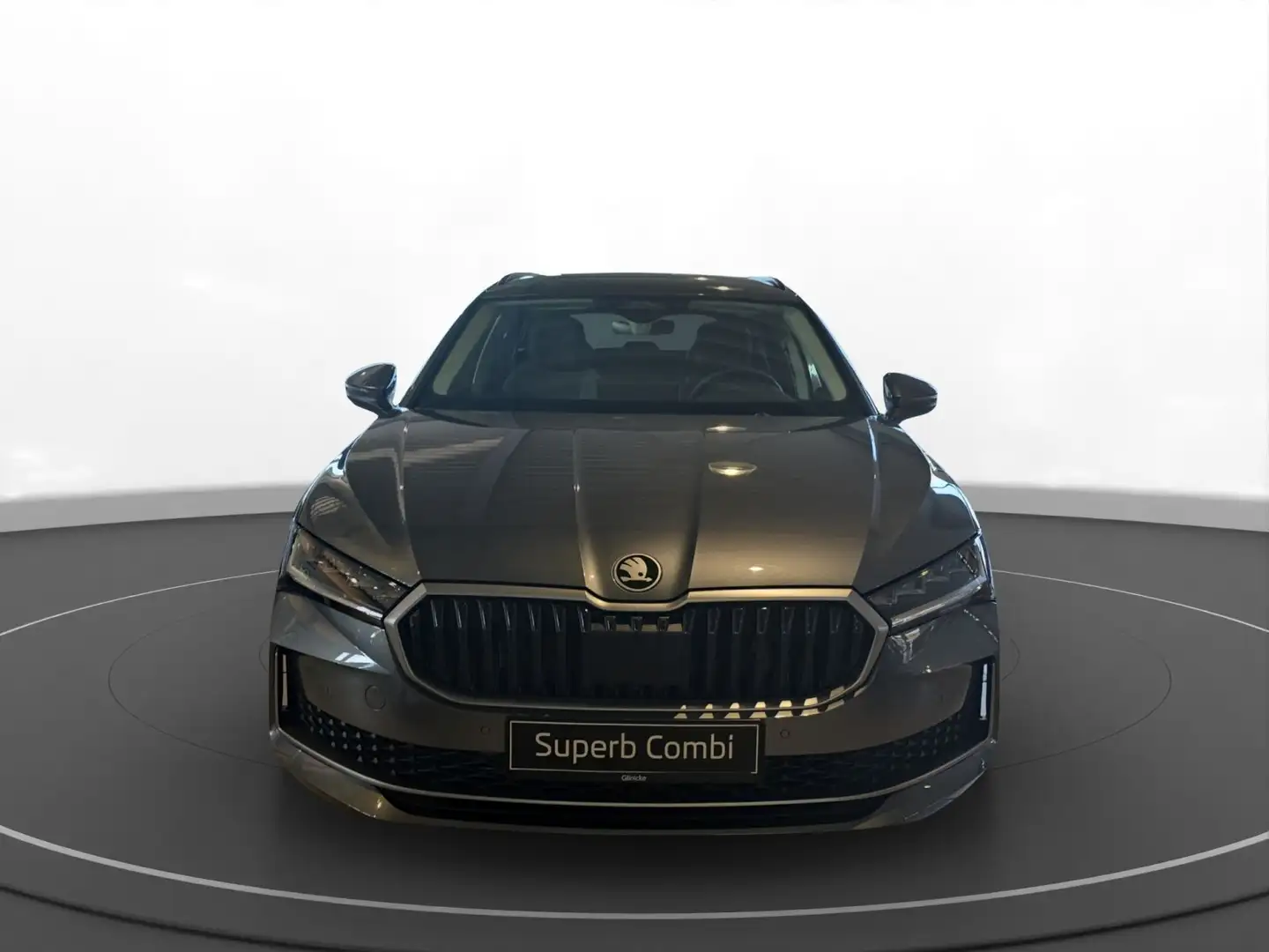 Skoda Superb Combi 1.5 TSI mHEV Selection DSG Gris - 2