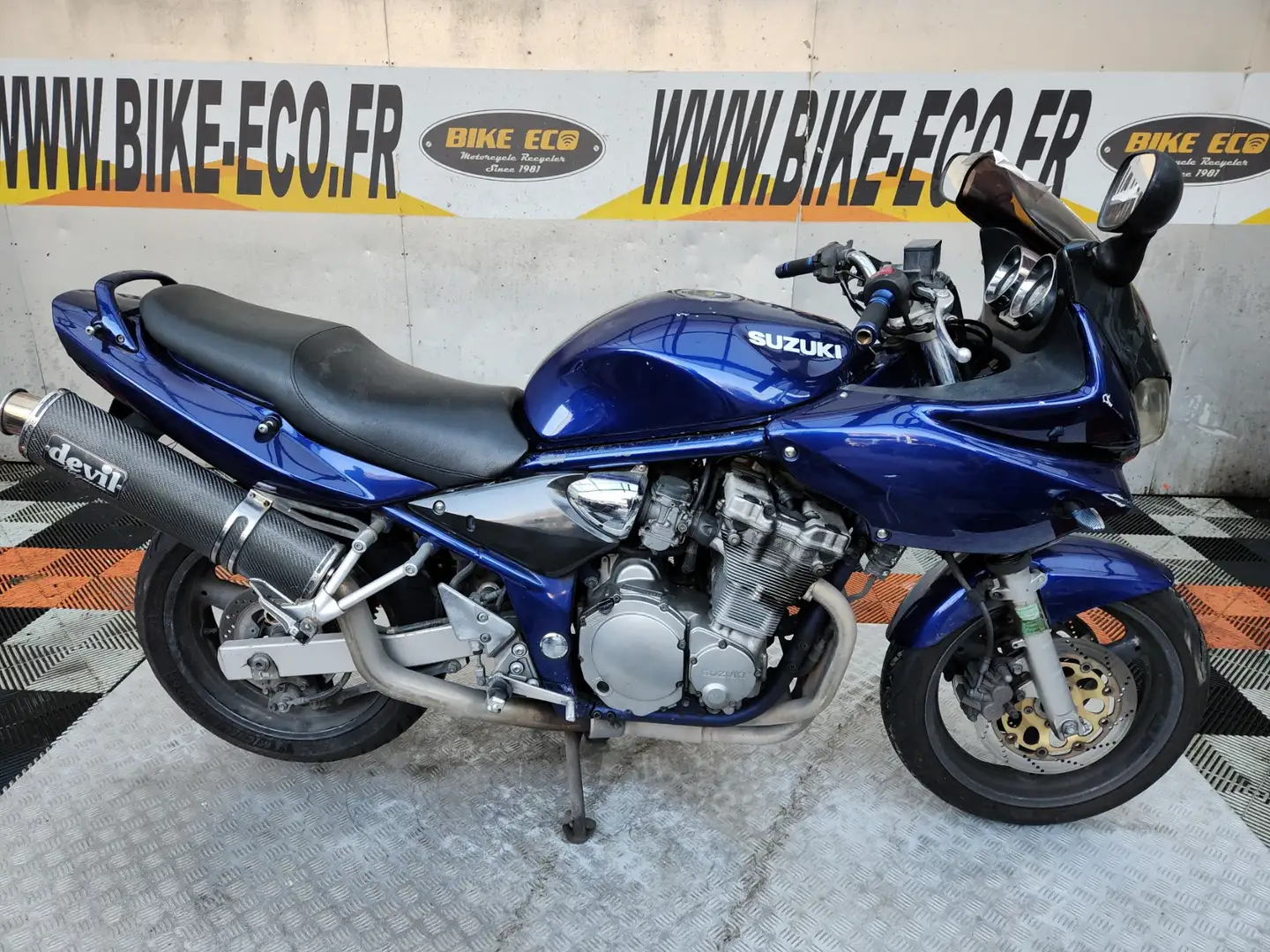 Suzuki GSF 600 Azul - 1