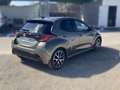 Toyota Yaris 120H 1.5 Style Gris - thumbnail 5