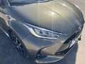 Toyota Yaris 120H 1.5 Style Gris - thumbnail 9