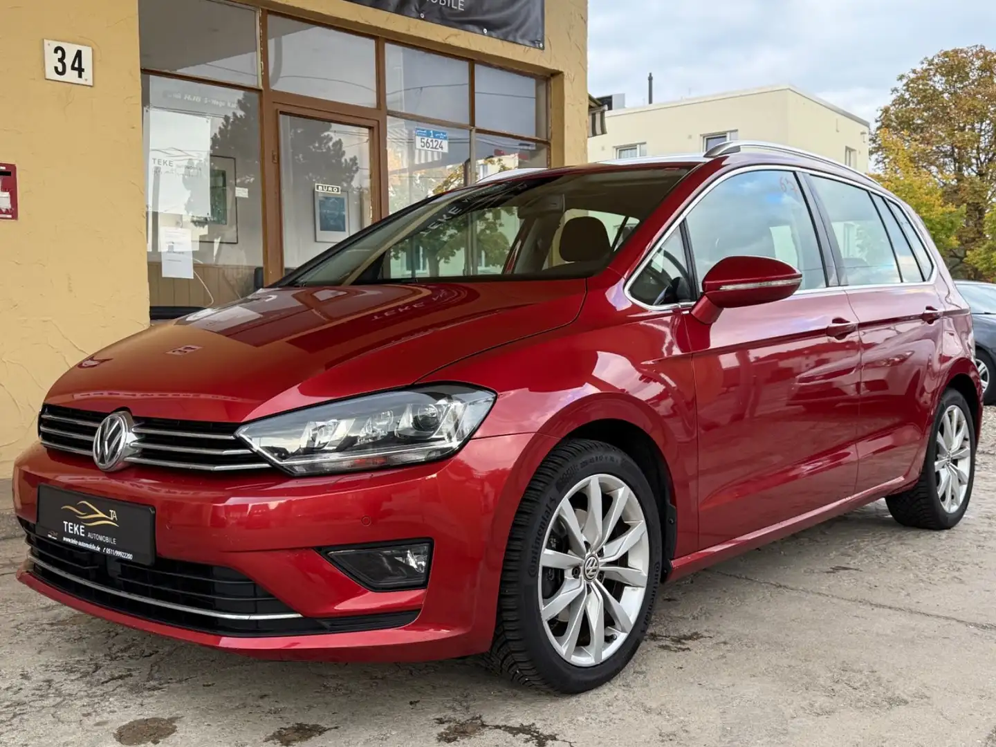 Volkswagen Golf Sportsvan Xenon|Volles Scheckheft|Assistent Rot - 1