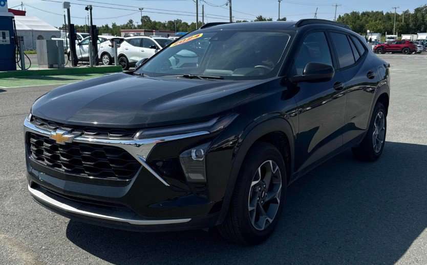 2024 Chevrolet Trax LT | Sunroof | Adaptive Cruise | BSM | Heated Whee