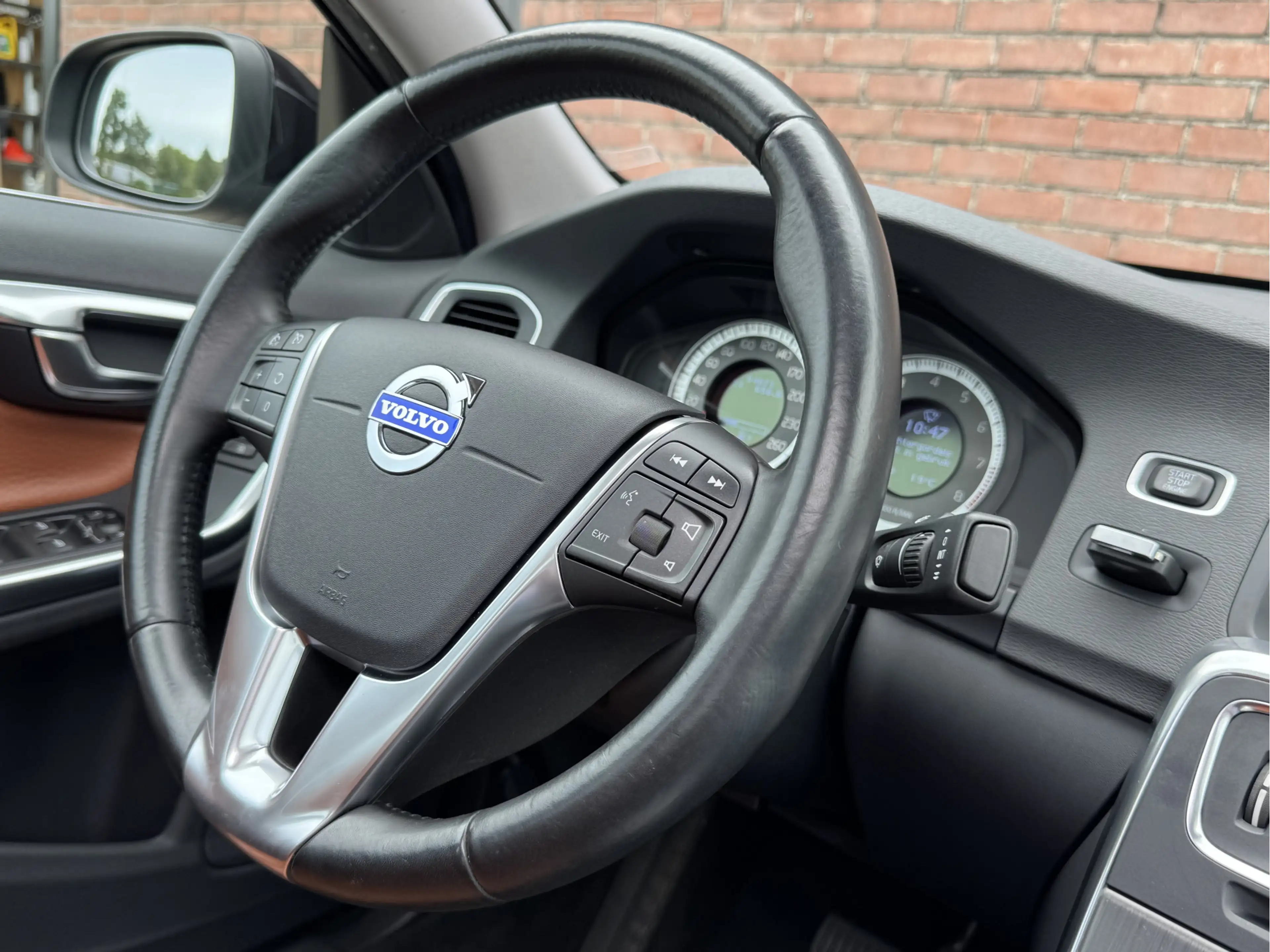 Volvo S60 2.0T SUMMUM | LEDER! | PANODAK! | XENON! | NAVI! — photo 13
