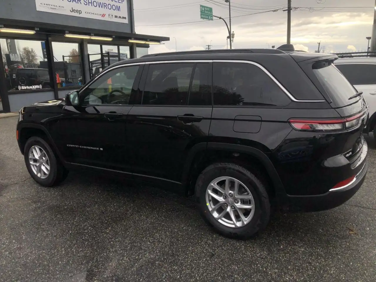 Jeep Grand Cherokee снимка Jeep Grand Cherokee