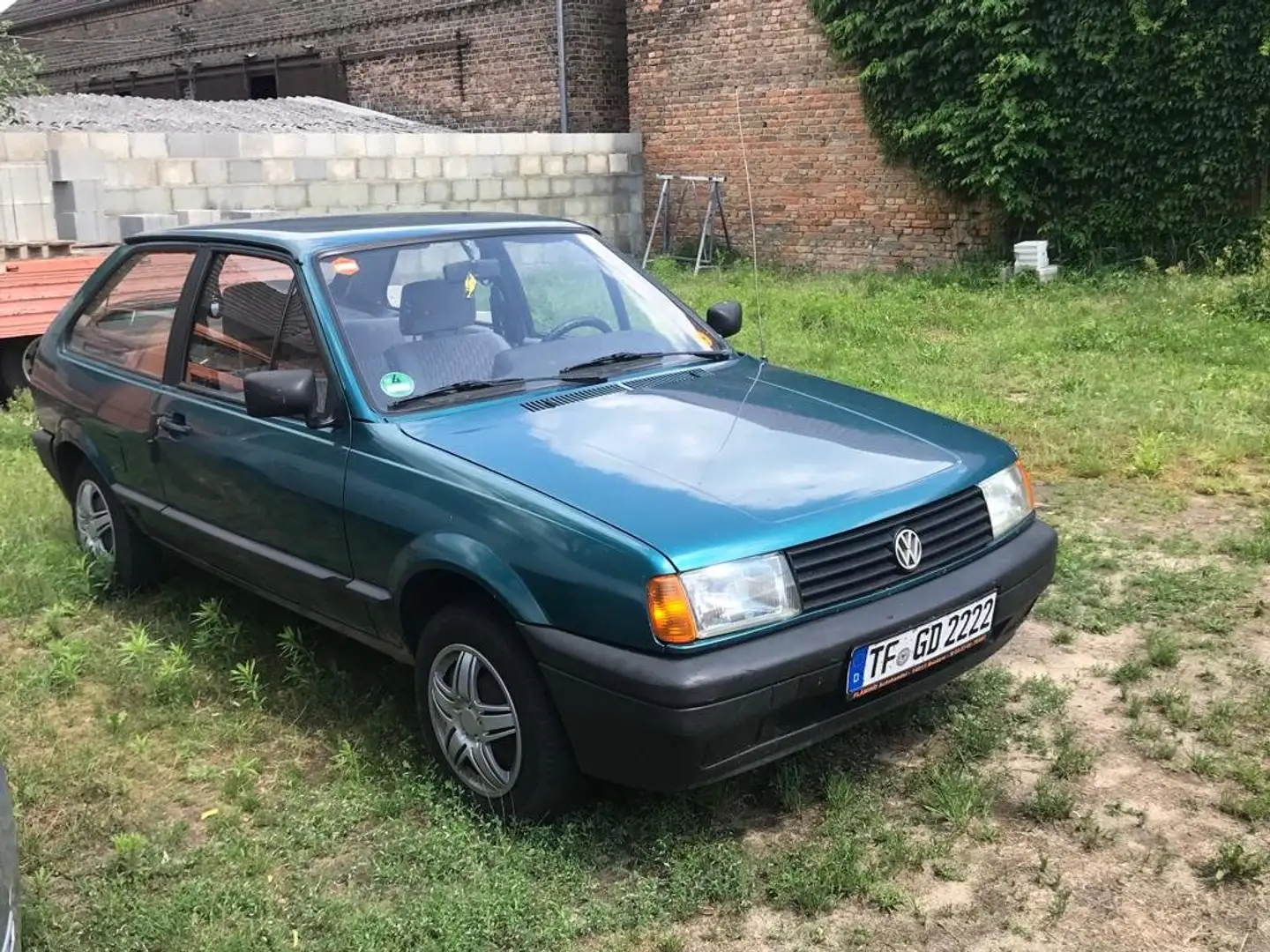 Volkswagen Polo 86c Verde - 1