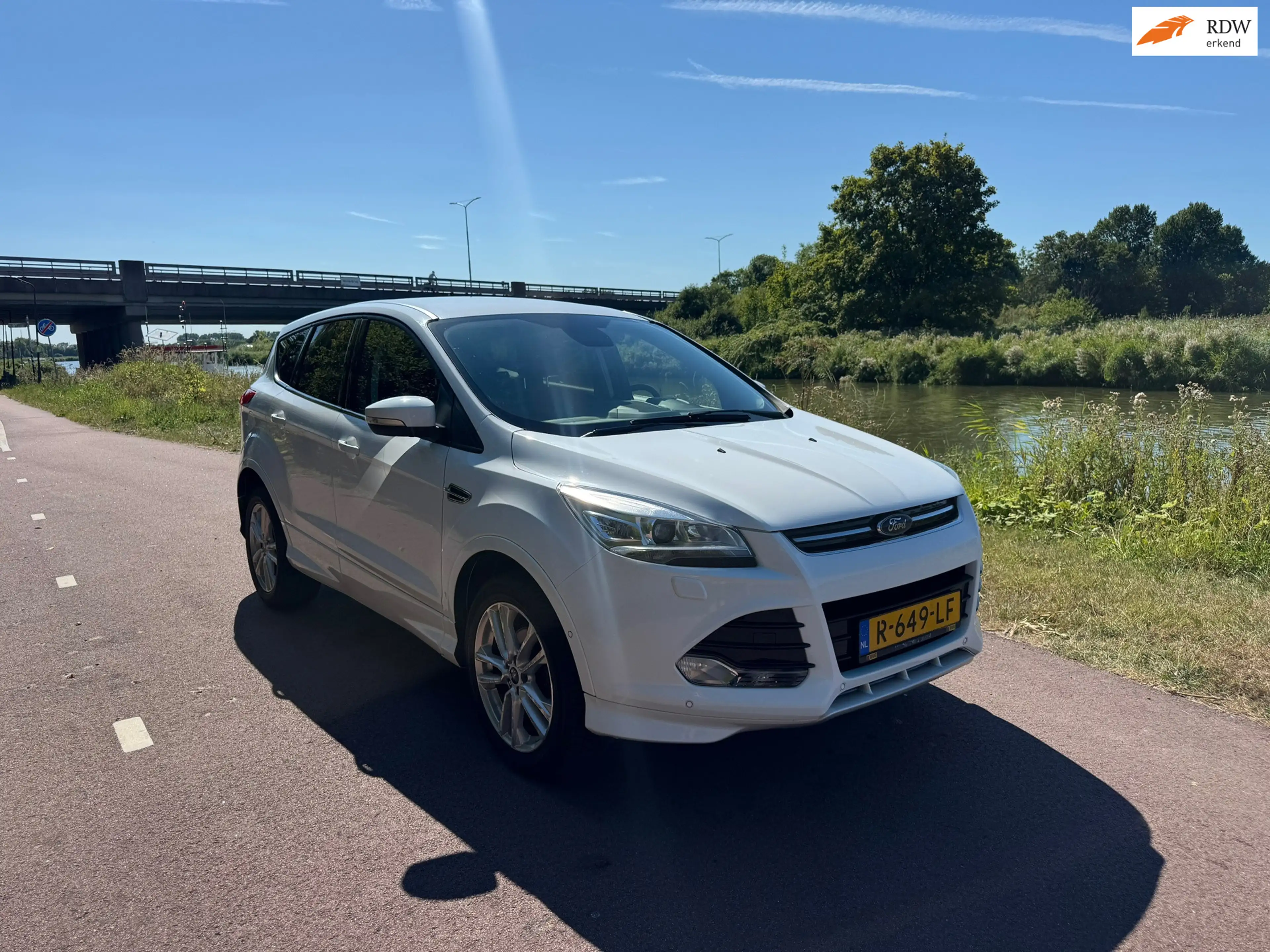 Ford Kuga 1.5 Titanium ST-Line|Dis=V.V|Luxe uitv.|Trekh.|