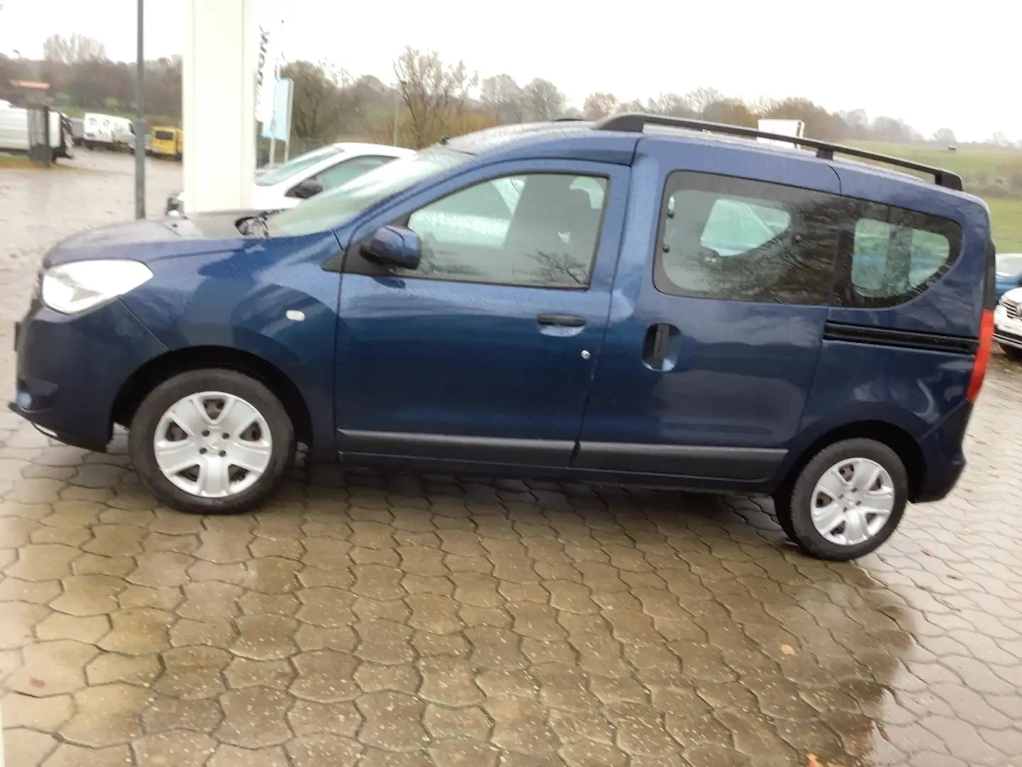 Dacia Dokker 1.2 TCe 115 Comfort Blau - 2