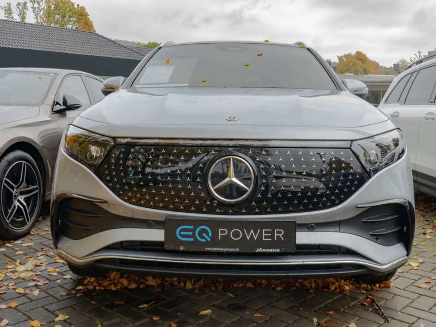 Mercedes-Benz EQA 350 4M AMG-Sport/LED/360/Pano/Totw/Ambiente Silber - 2