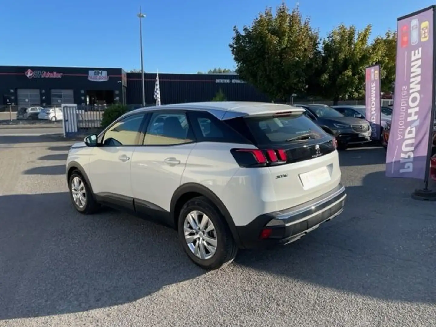 Peugeot 3008 1.2 PURETECH 130CH ACTIVE Blanc - 2