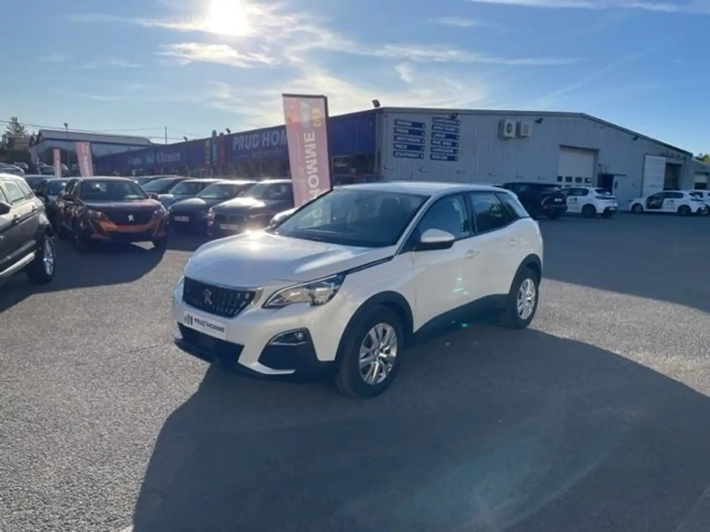 Peugeot 3008 1.2 PURETECH 130CH ACTIVE Blanc - 1